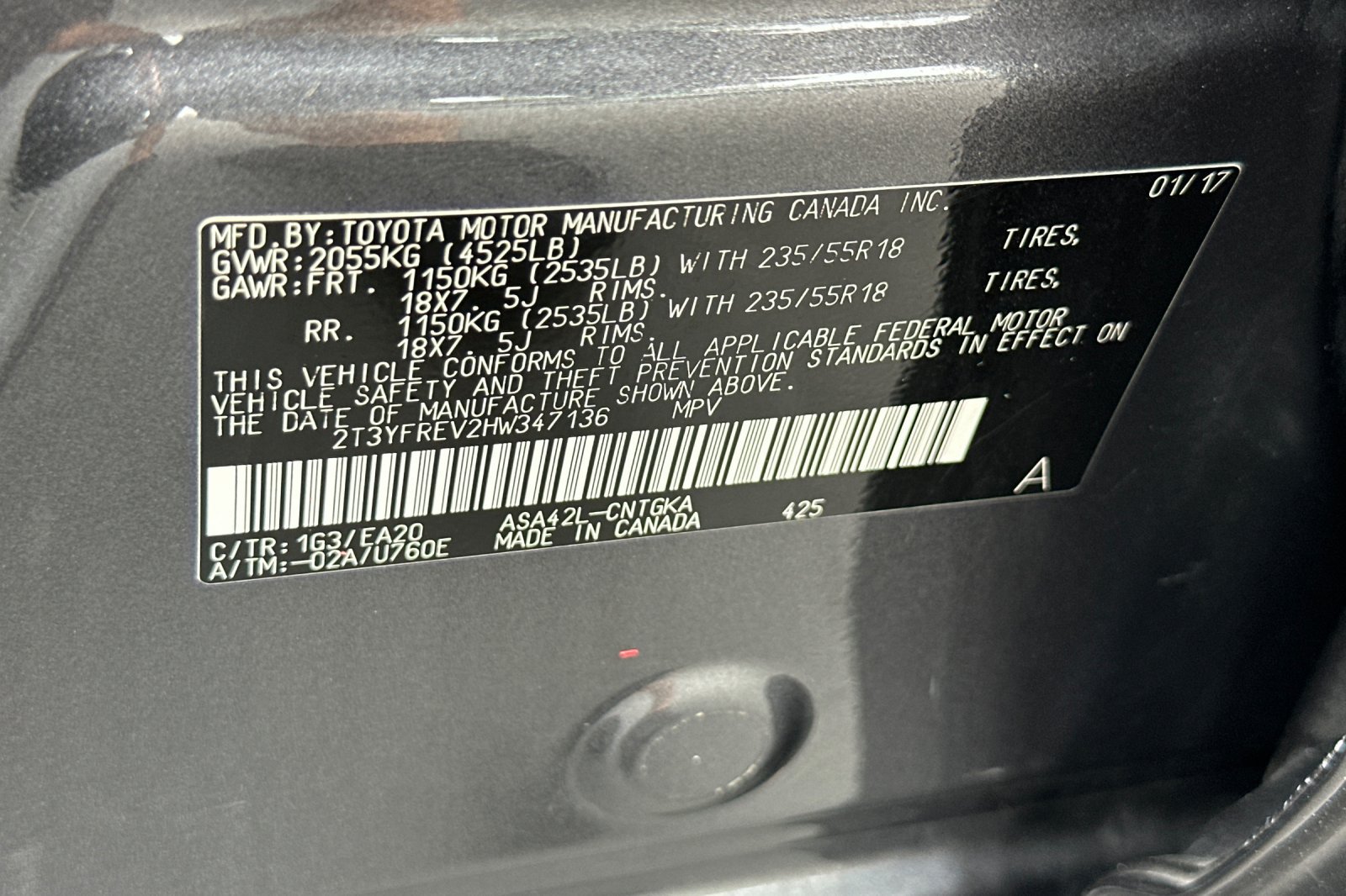 Used 2017 Toyota RAV4 Platinum w/ All Weather Liner Package FWD image 30