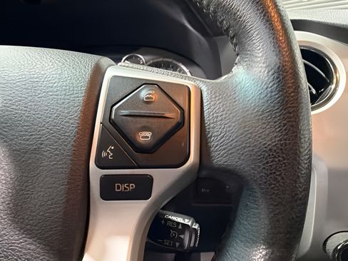 Used 2014 Toyota Tundra Limited w/ Limited Premium Package AWD/4WD image 18