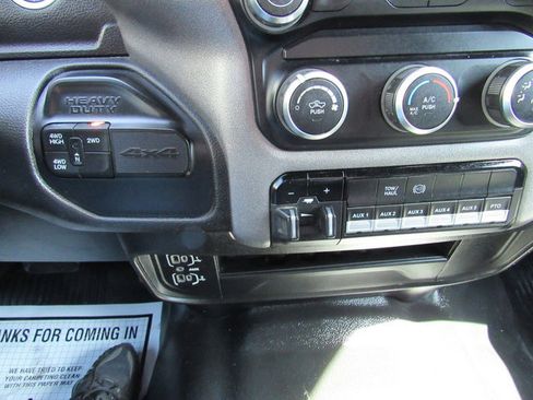 Used 2022 RAM 3500 Tradesman w/ Chrome Appearance Group AWD/4WD image 44