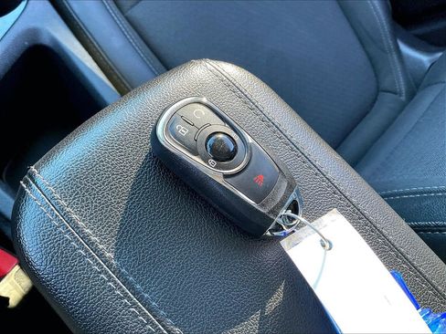 Used 2022 Buick Encore GX Preferred w/ Cold Weather Comfort Package image 27