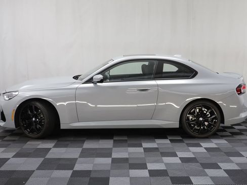 Used 2026 BMW 230i xDrive Coupe w/ M Sport Package AWD/4WD image 4