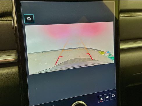 Used 2025 GMC Terrain Elevation image 23