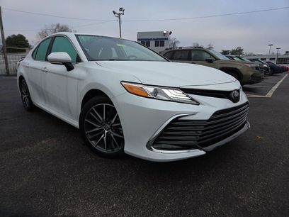 Used 2023 Toyota Camry XLE w/ Cold Weather Package