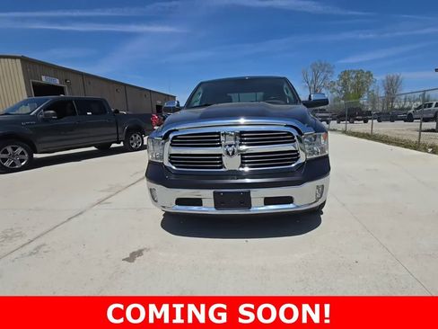 Used 2016 RAM 1500 Classic SLT w/ SLT Plus D←cor Group AWD/4WD image 1