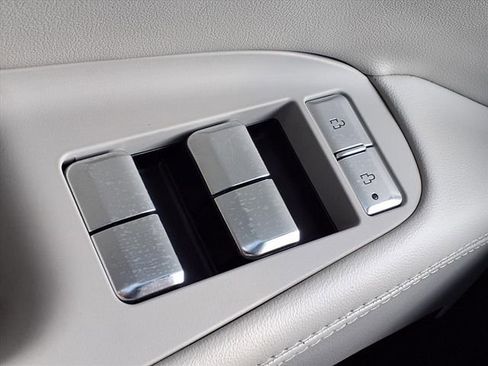 New 2026 Lincoln Navigator L Reserve AWD/4WD image 15