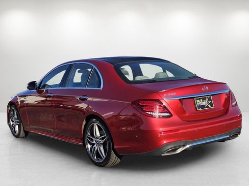 Used 2019 Mercedes-Benz E 300 image 7