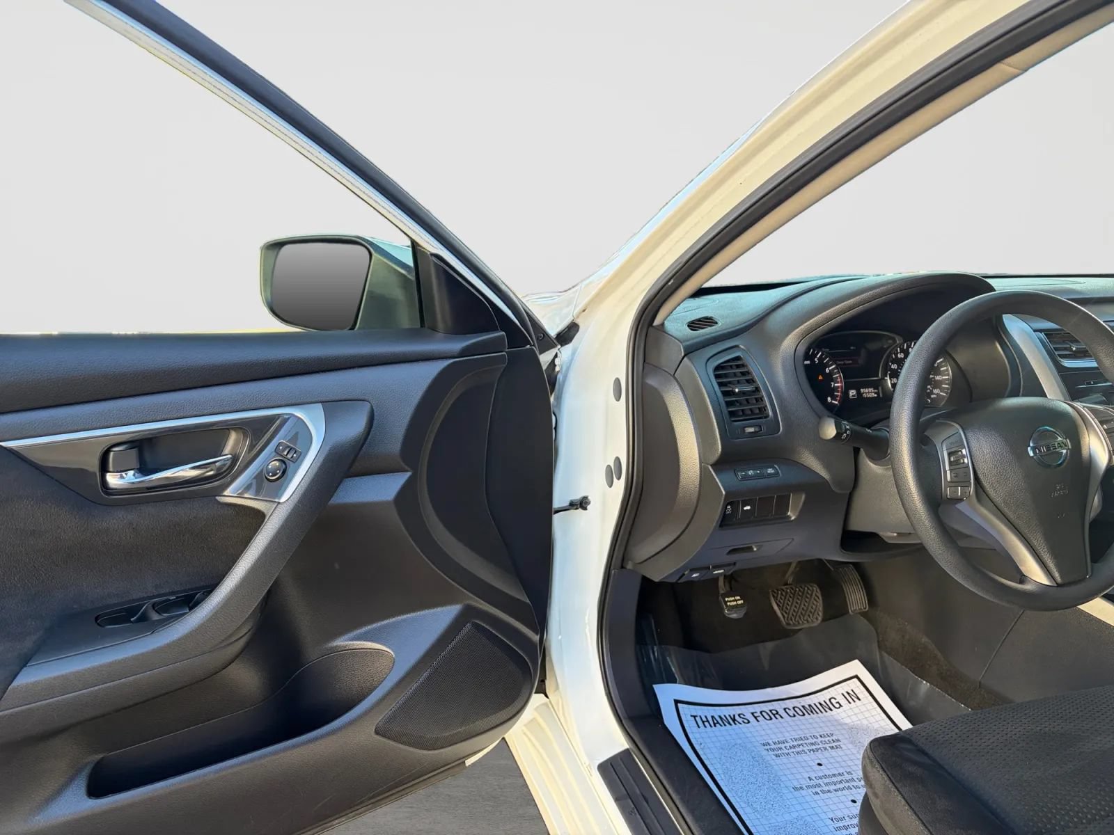 Used 2014 Nissan Altima 2.5 S FWD image 11