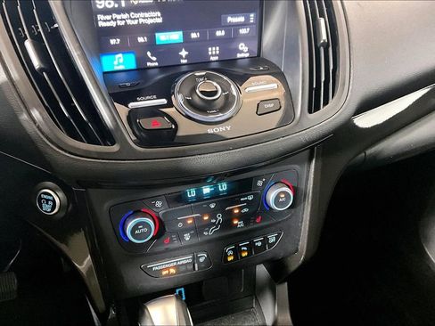 Used 2018 Ford Escape Titanium image 24