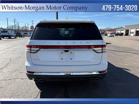 Used 2020 Lincoln Aviator Reserve image 6