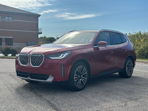 New 2026 BMW X3 xDrive30 w/ Premium Package image 3