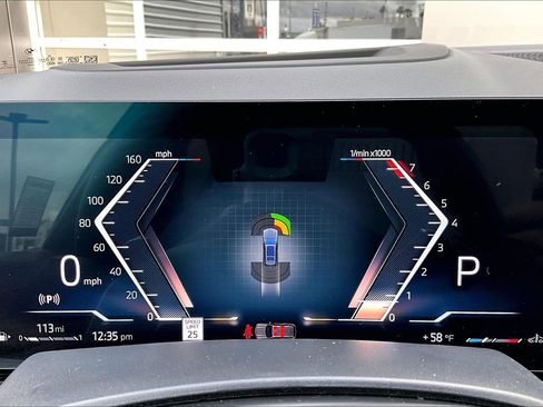 Used 2025 BMW X7 xDrive40i w/ M Sport Package image 20