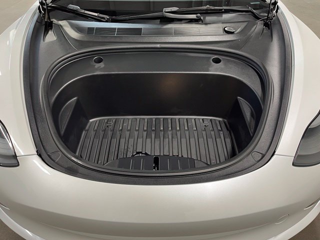 Used 2022 Tesla Model 3 Long Range AWD/4WD image 9