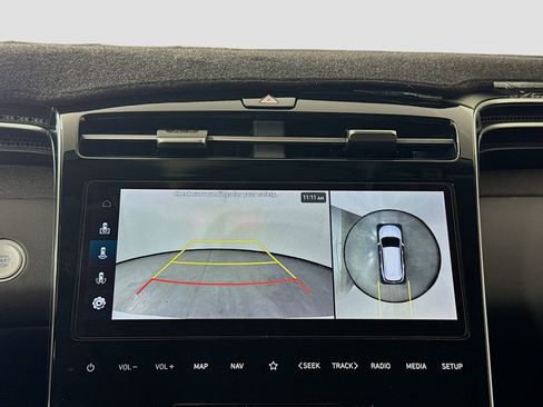 Used 2023 Hyundai Tucson Limited image 14