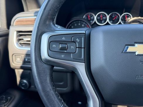 Used 2021 Chevrolet Tahoe LT w/ Rear Media and Nav Package RWD image 21
