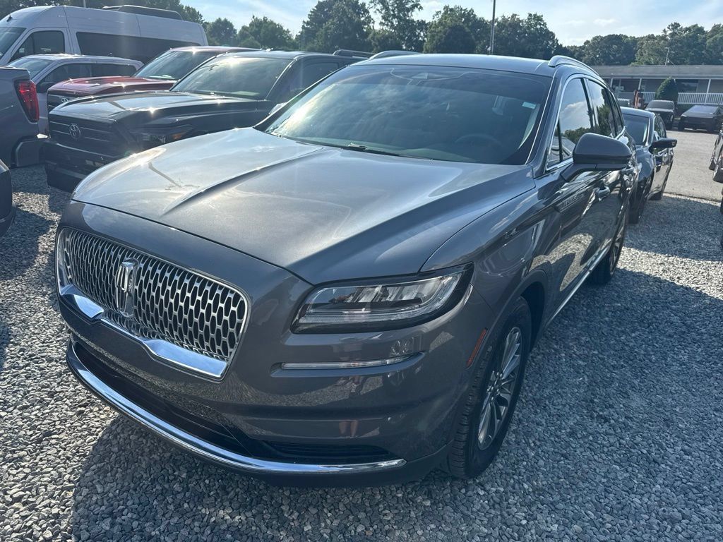 Used 2022 Lincoln Nautilus FWD w/ Premium Package image 1