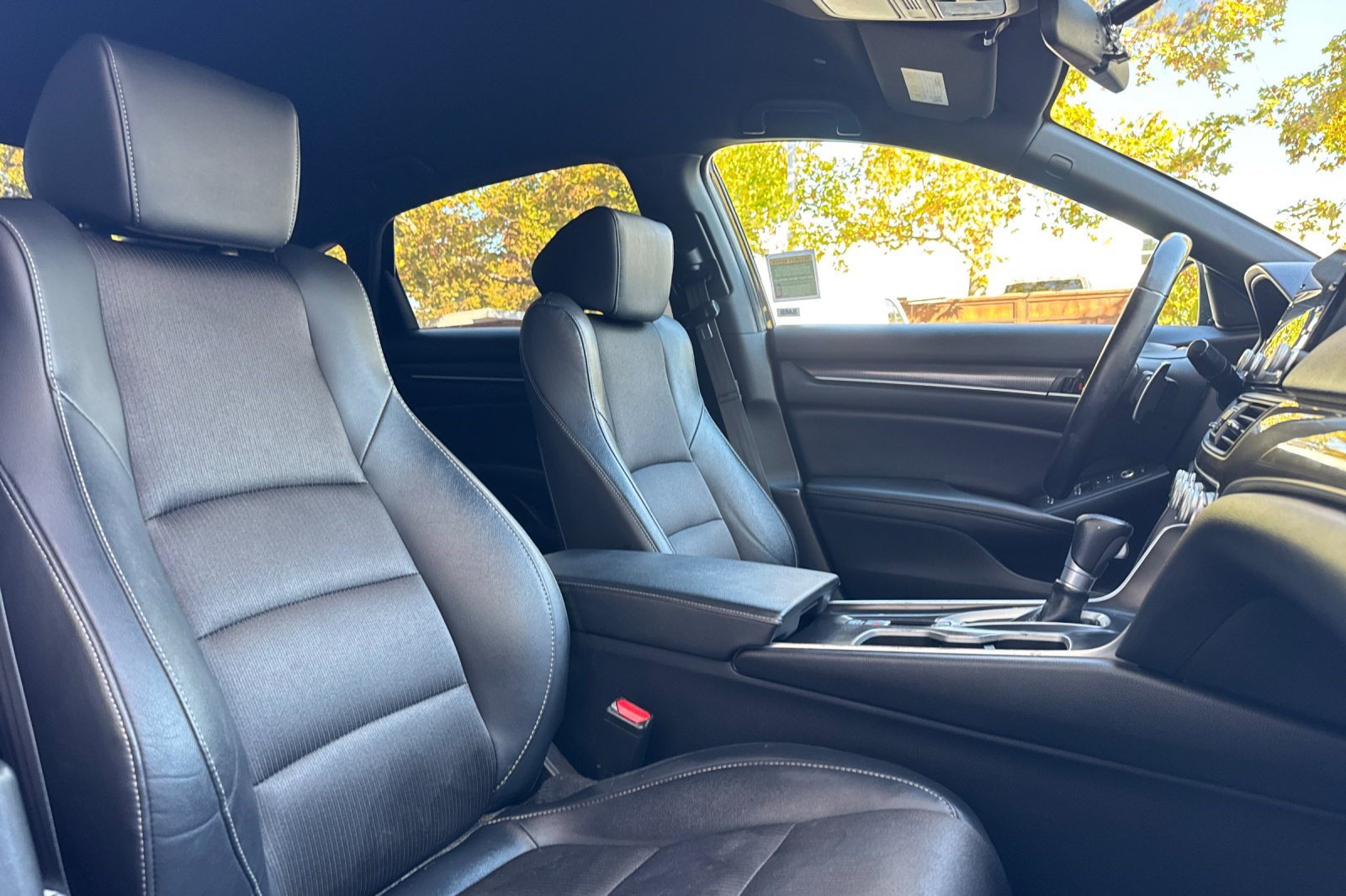 Used 2019 Honda Accord Sport image 25
