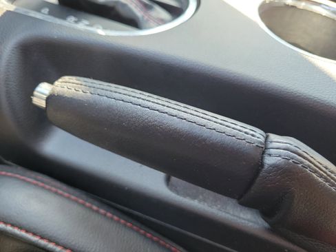 Used 2017 Ford Mustang GT Premium image 30