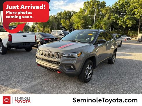 Used 2022 Jeep Compass Trailhawk w/ Trailhawk Convenience Group AWD/4WD image 1