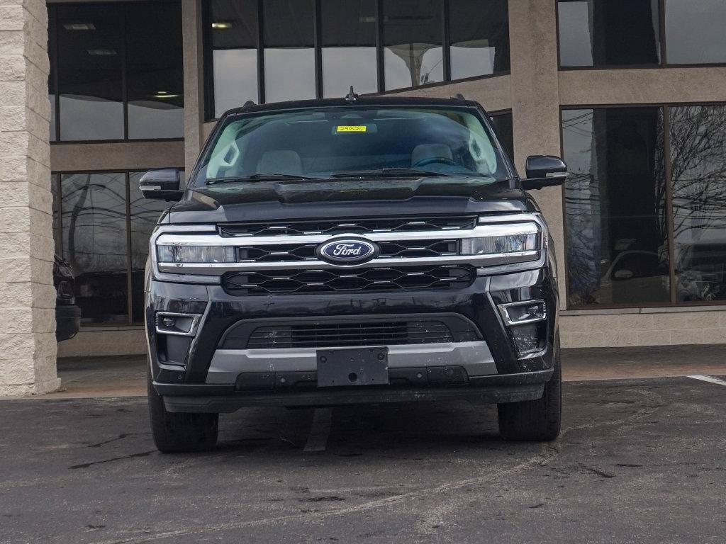 Used 2024 Ford Expedition Max Limited AWD/4WD image 7