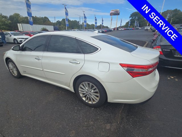 Used 2015 Toyota Avalon Limited FWD image 6