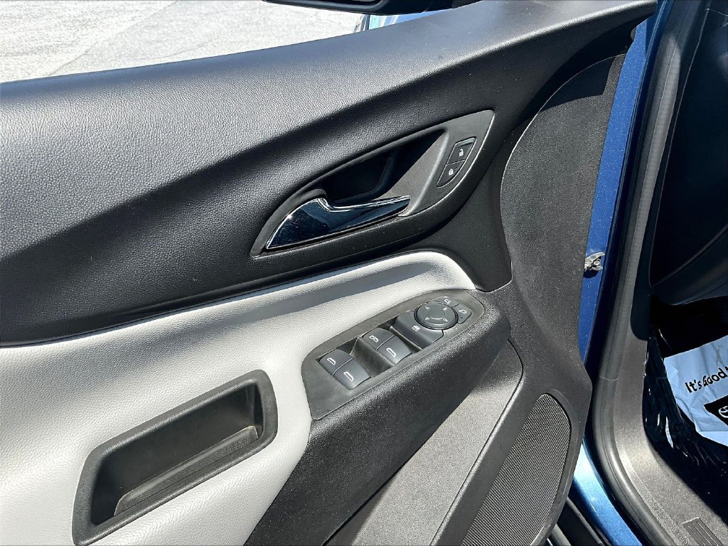 Used 2024 Chevrolet Equinox LS FWD image 19
