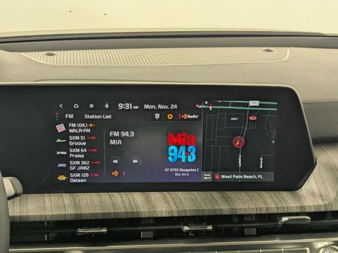 New 2025 Kia Telluride EX w/ EX Captain's Chair Package image 19