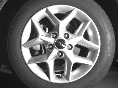 Used 2025 Kia Soul LX w/ LX Technology Package image 12