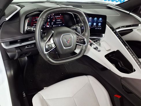 Used 2021 Chevrolet Corvette Stingray Preferred Cpe w/ Z51 Performance Package RWD image 13