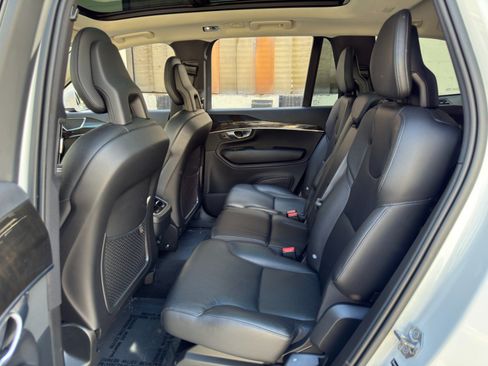 Used 2017 Volvo XC90 T6 Momentum w/ Vision Package AWD/4WD image 40