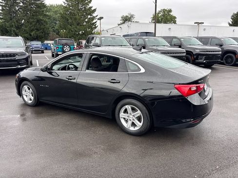 Used 2024 Chevrolet Malibu LT FWD image 4