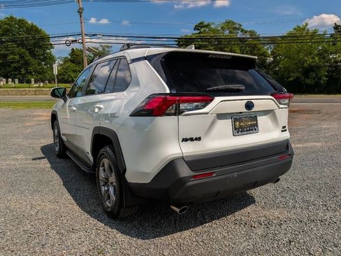 Used 2023 Toyota RAV4 XLE AWD/4WD image 8
