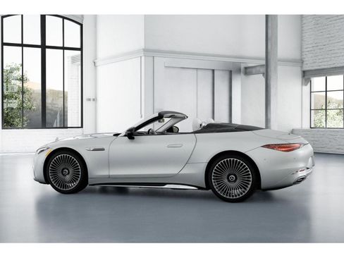 New 2026 Mercedes-Benz Maybach SL 680 image 34