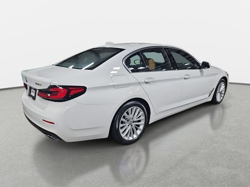 Certified 2023 BMW 530i w/ Executive Package image 6