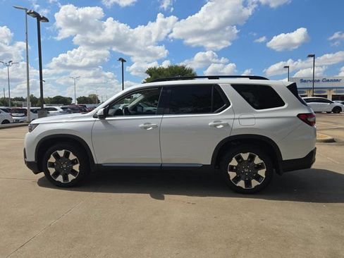 New 2026 Honda Pilot Elite image 8