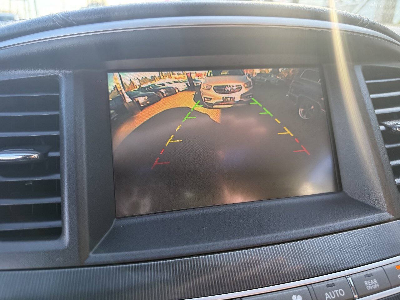 Used 2018 INFINITI QX60 FWD image 29