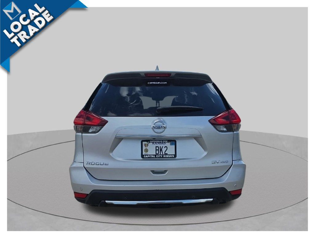 Used 2019 Nissan Rogue SV AWD/4WD image 4