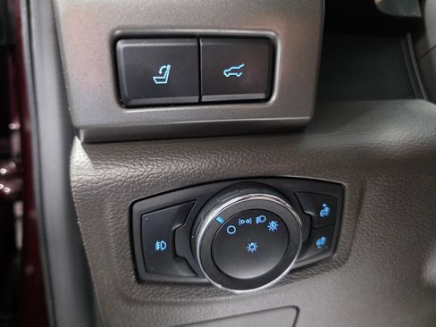 Used 2020 Ford Expedition XLT w/ Equipment Group 202A AWD/4WD image 16