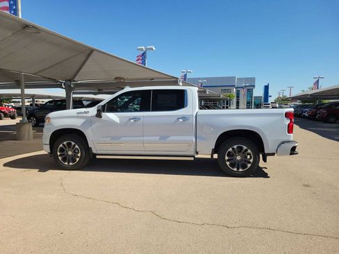 New 2026 Chevrolet Silverado 1500 High Country w/ Technology Package AWD/4WD image 5