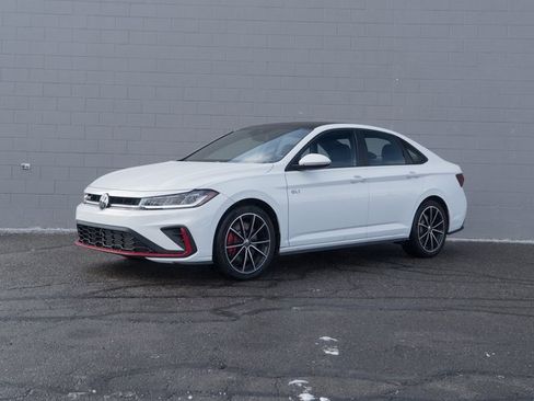 Certified 2025 Volkswagen Jetta GLI Autobahn image 1