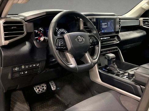 Used 2022 Toyota Tundra SR5 w/ TRD Off-Road Package AWD/4WD image 18