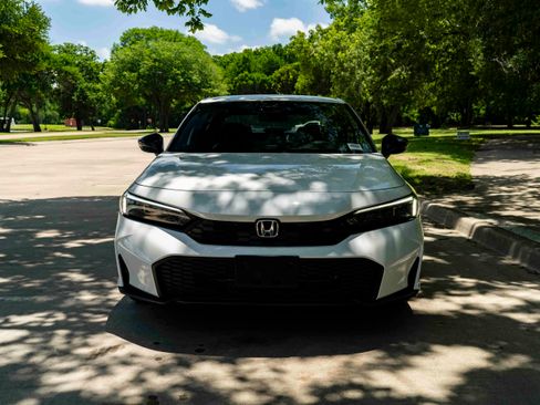 Certified 2026 Honda Civic Sport image 3