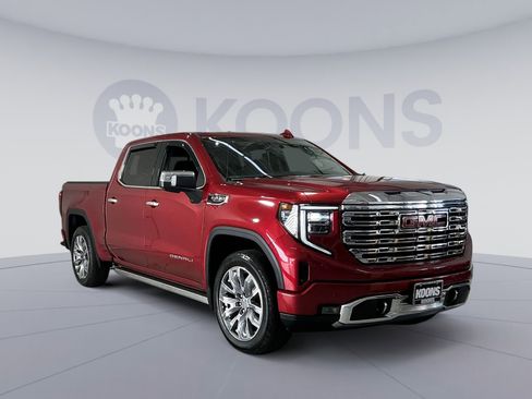 Used 2022 GMC Sierra 1500 Denali w/ Denali Reserve Package image 18