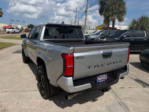 Used 2024 Toyota Tacoma SR5 RWD image 10
