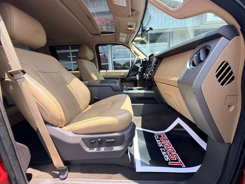 Used 2015 Ford F250 Lariat w/ Lariat Ultimate Package AWD/4WD image 38