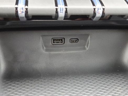 New 2026 GMC Terrain Elevation w/ Elevation Premium Package image 9