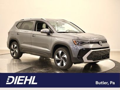 New 2025 Volkswagen Taos SE