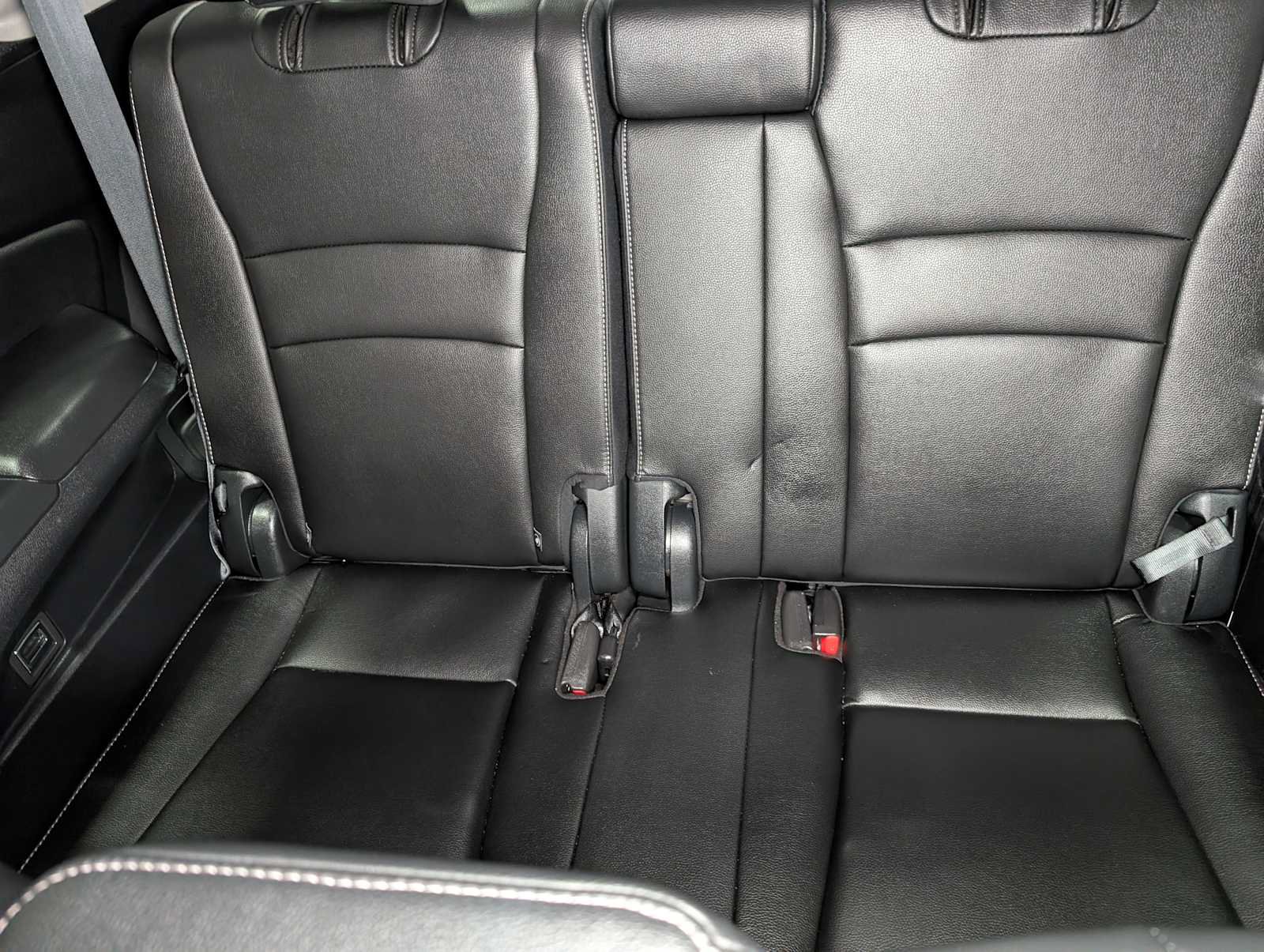 Used 2020 Honda Pilot Touring image 25