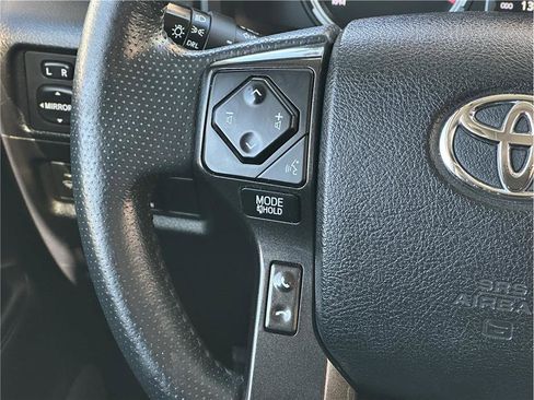 Used 2020 Toyota 4Runner TRD Off-Road image 22