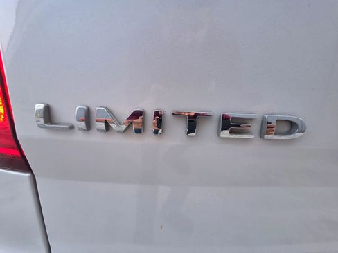 Used 2011 Ford Explorer Limited w/ 302A Rapid Spec Order Code image 14