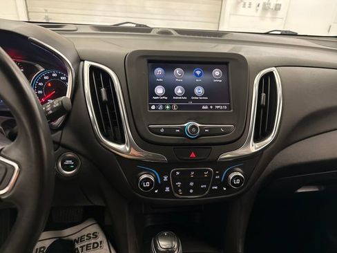 Used 2020 Chevrolet Equinox LT FWD image 17